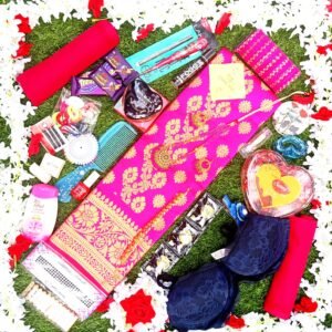 কাতান শাড়ী